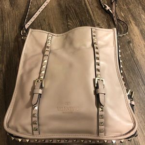 Pink Valentino Purse - Stunning